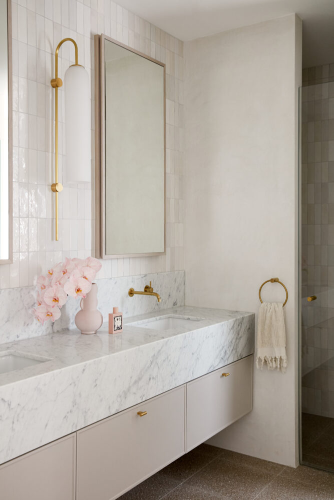 Village High RD - Vaucluse