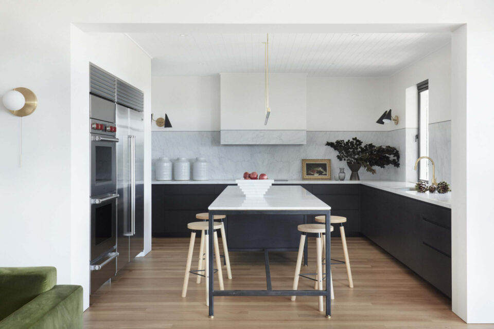 Village High Rd – Vaucluse