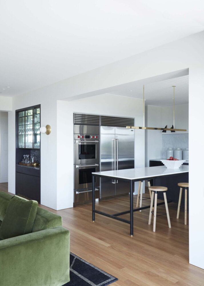 Village High Rd – Vaucluse